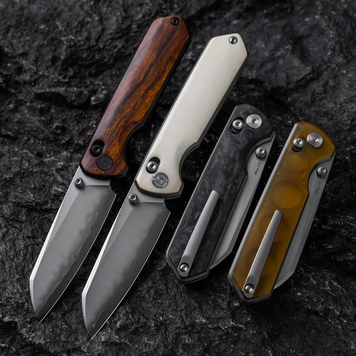 Imperial Penguin Folding Knife(3.35''+SLD Magic+Carbon fibre)-crossbar lock-thumb stud-M060