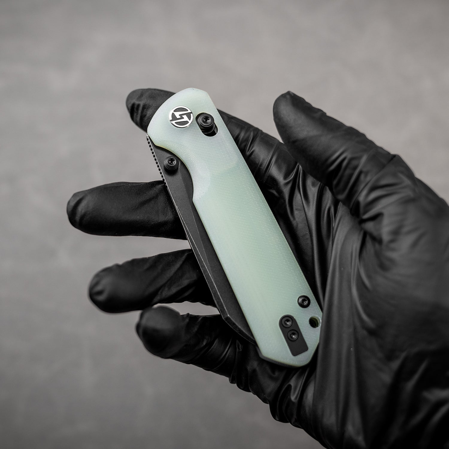 King Penguin G062 Folding Knife (3.35''+14C28N+Carbon fiber surface G10 Handle)-Crossbar Lock-Thumb Stud-Olitans