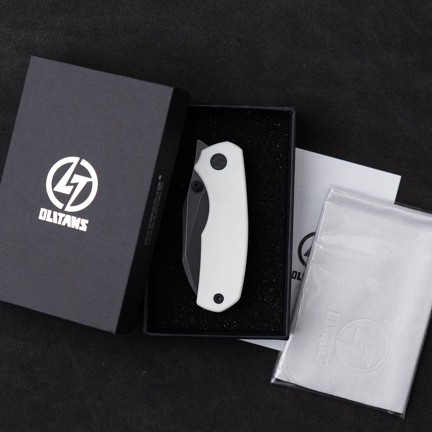 Color_White-Black Coating