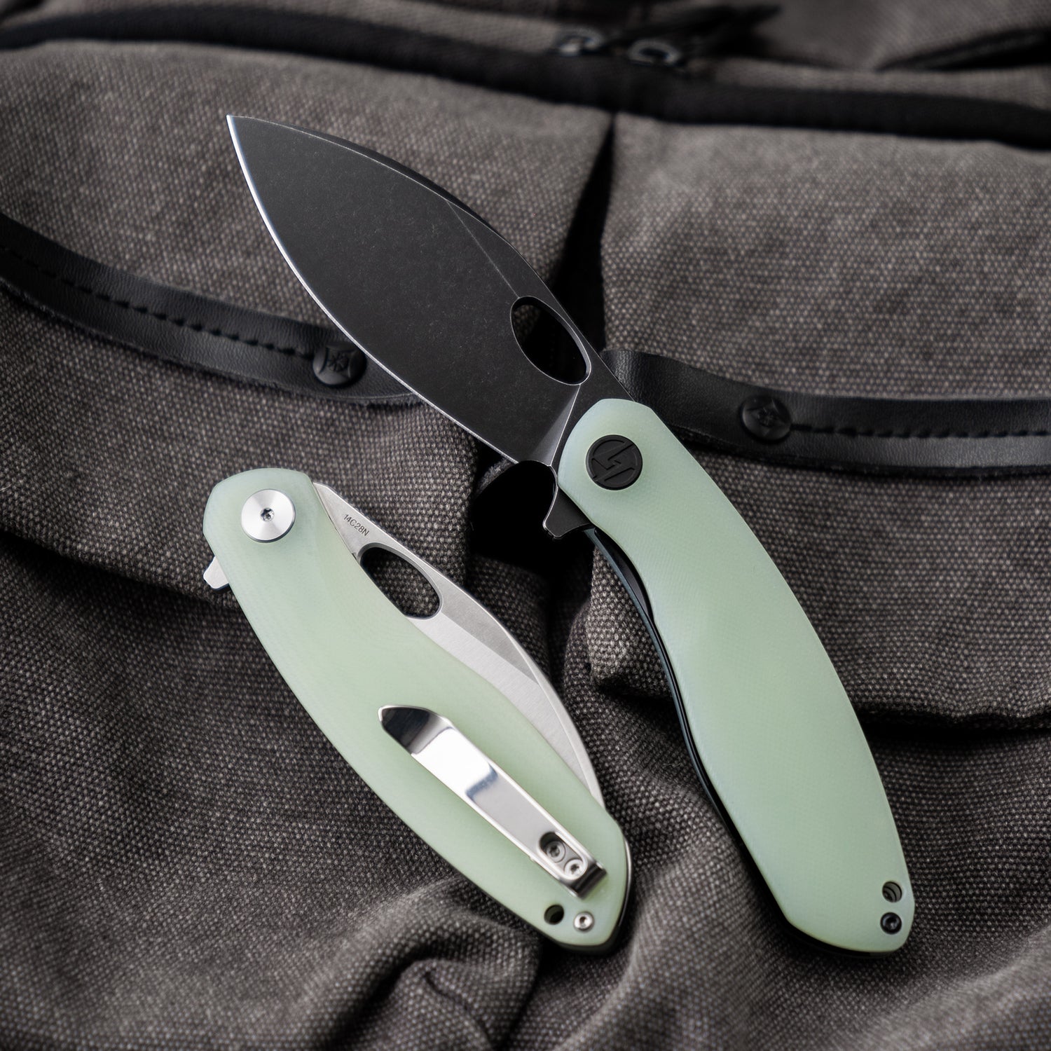 G064 knife set – open and closed, Nature Green with black blade