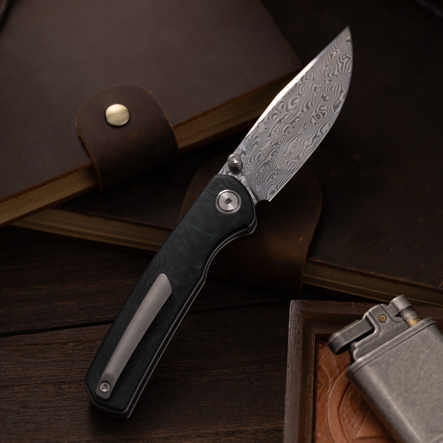 M070-DS Folding Knife(3.07''+Damascus+Carbon fibre)-Liner Lock-thumb stud-OLITANS