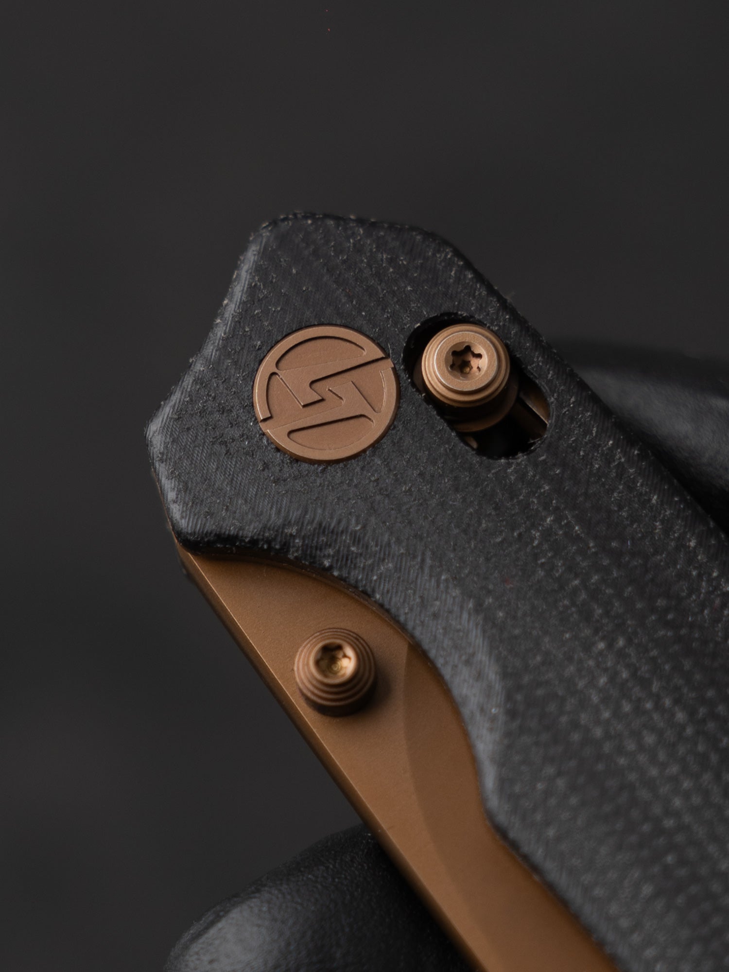 G031 Folding Camping Knife, Crossbar Lock Folding Pocket Knife, 3.3