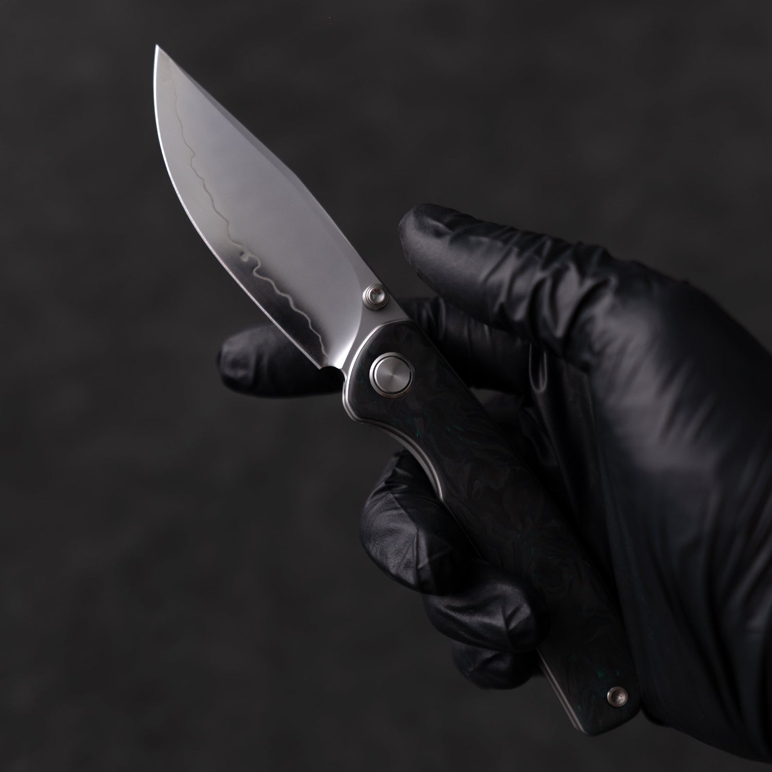 M070-SLD Folding Knife(3.07''+SLD Magic+Carbon fibre)-Liner Lock-thumb stud-OLITANS