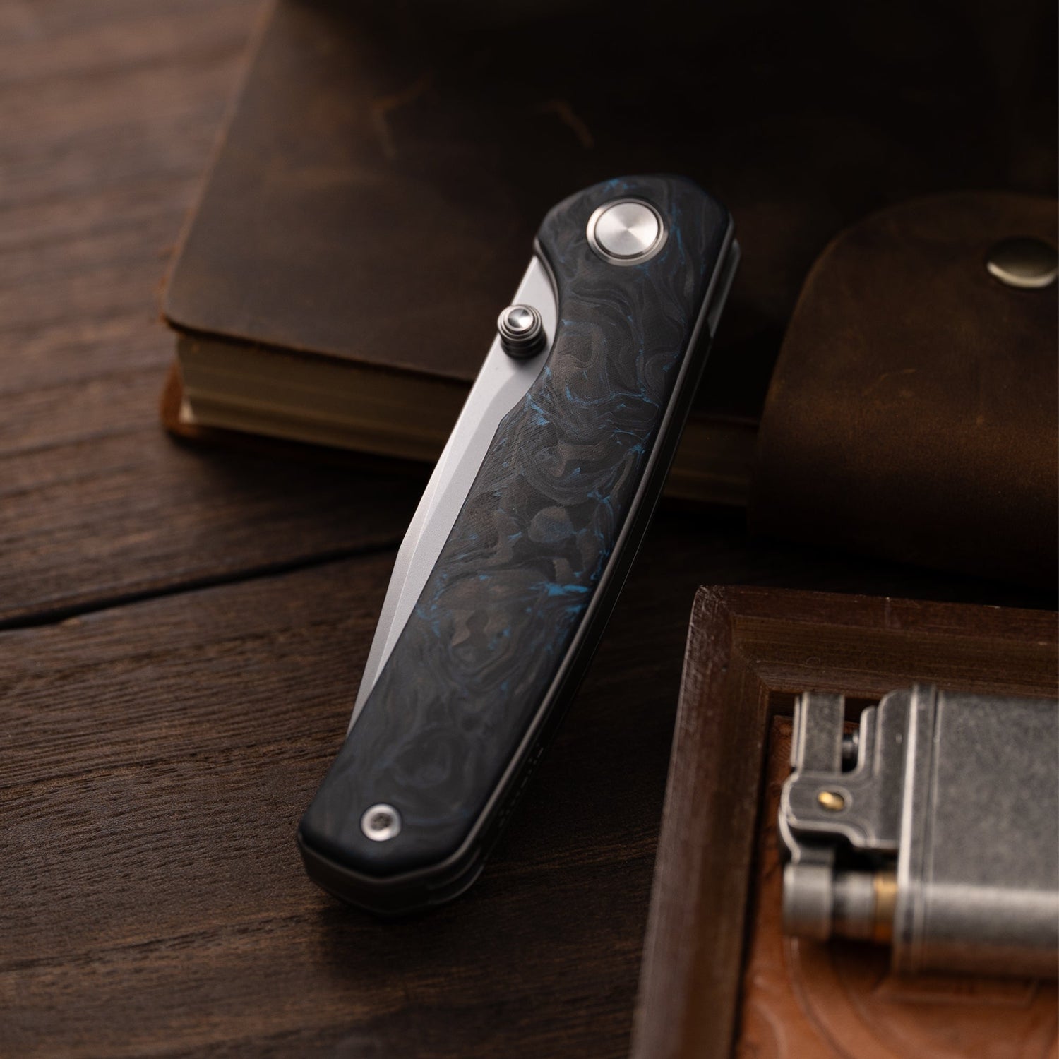 M070-SLD Folding Knife(3.07''+SLD Magic+Carbon fibre)-Liner Lock-thumb stud-OLITANS