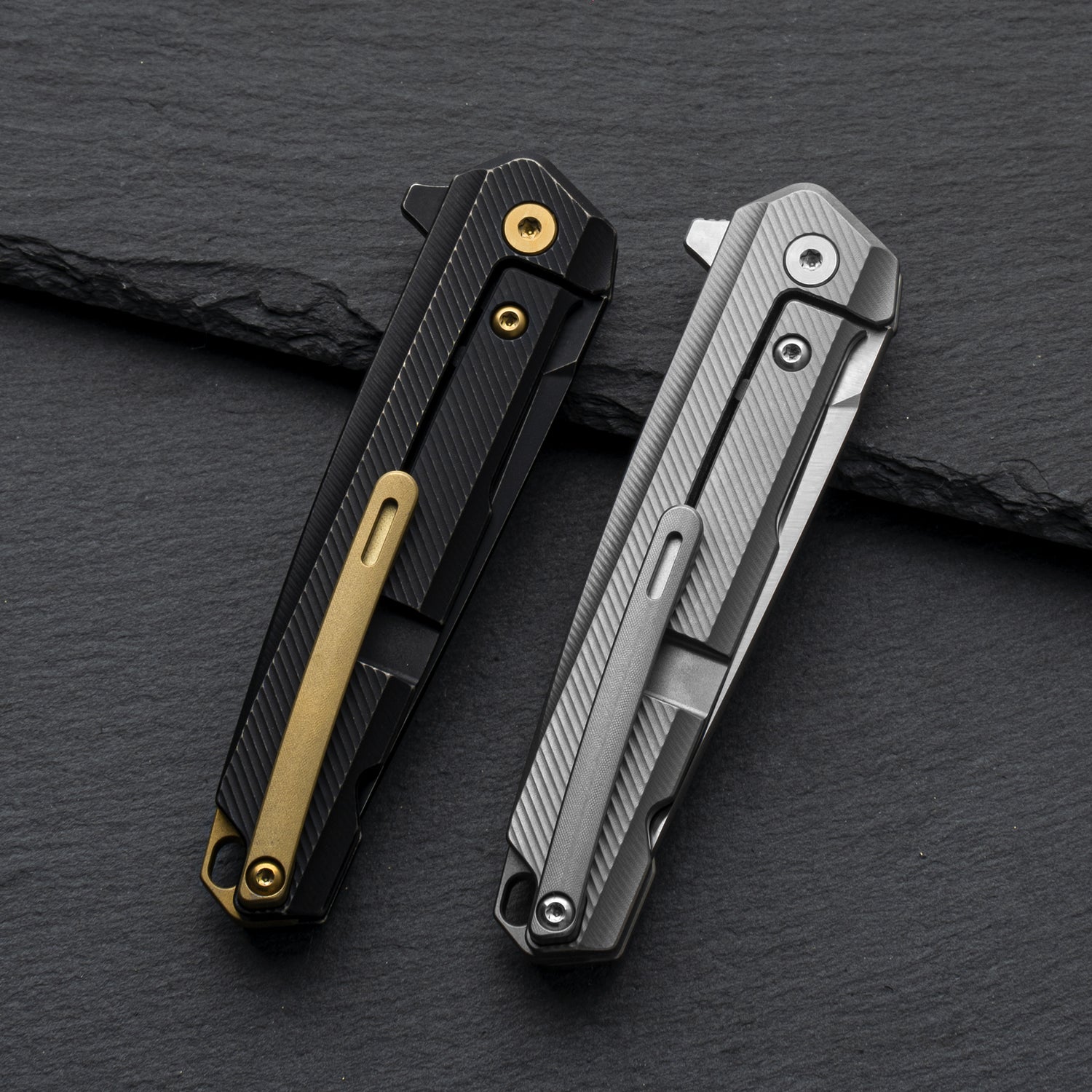 T041 Pocket Knife 2.6'' M390 Blade + Titainium Handle - Frame Lock - Flipper