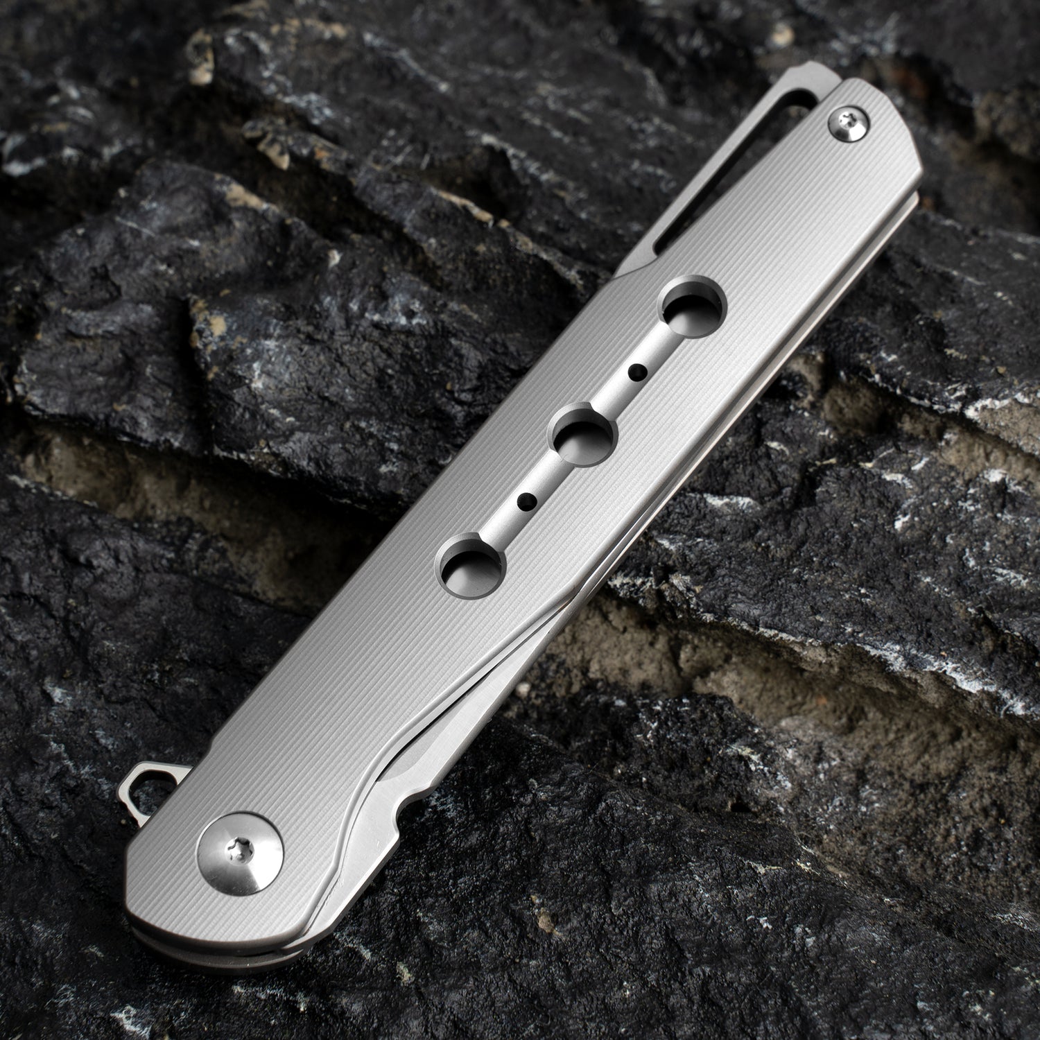 Vector Pocket Knife (3.35''+AUS-8 Blade+Titainium)-Frame Lock-Flipper-T051