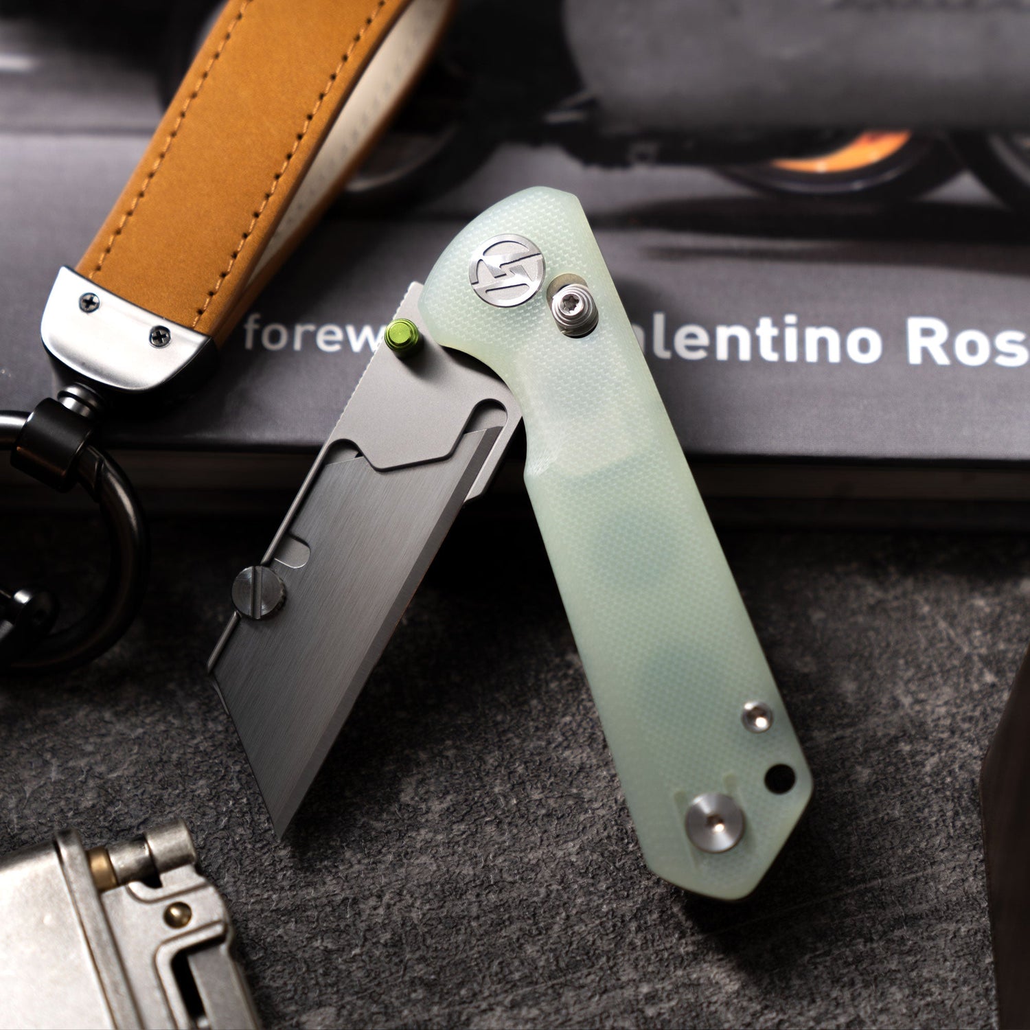 Adélie Penguins G076 Utility Knife (2.68
