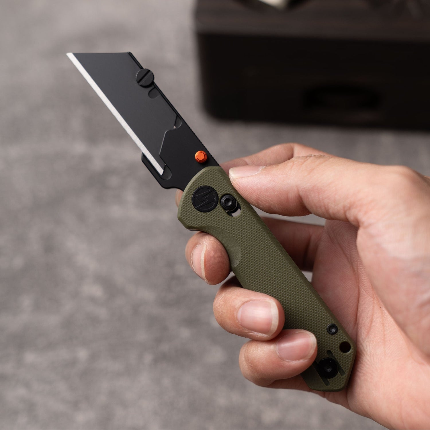 Adélie Penguins G076 Utility Knife (2.68