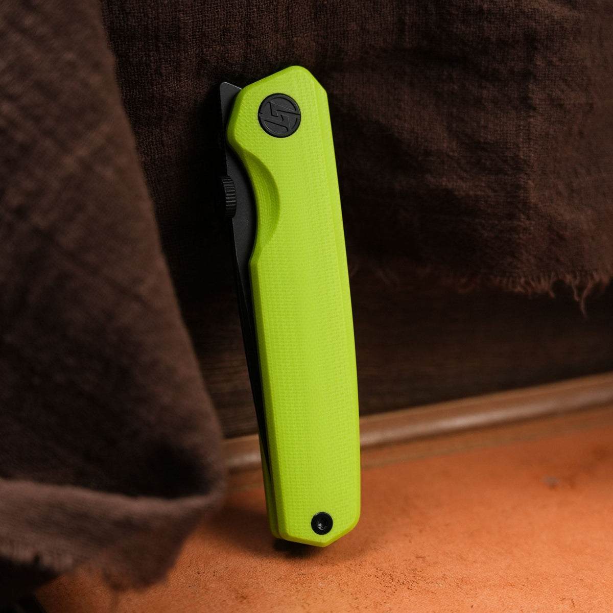 Stealth II G084 (3.22''+10Cr15MoV+Neon Green G10+PVD)