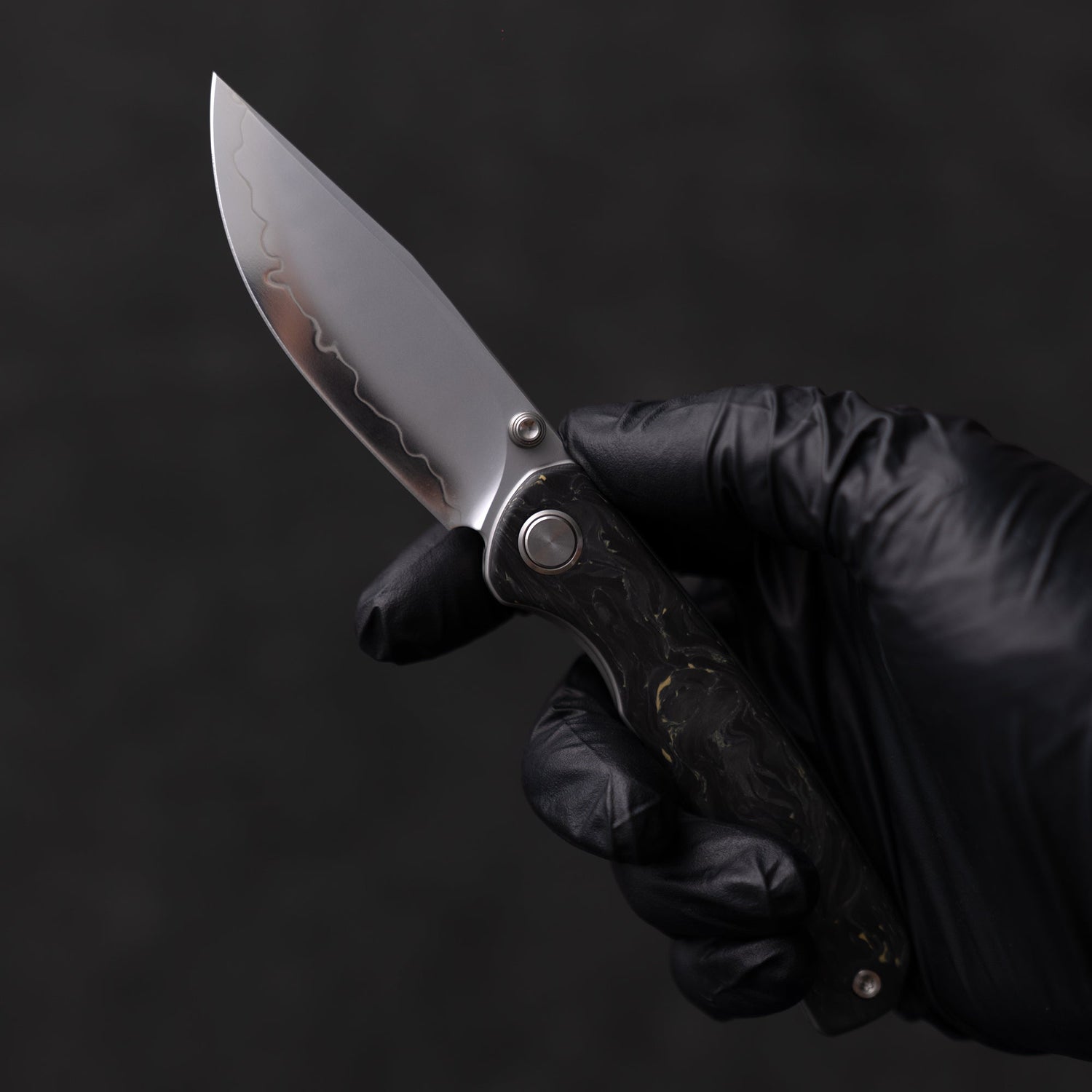 M070-SLD Folding Knife(3.07''+SLD Magic+Carbon fibre)-Liner Lock-thumb stud-OLITANS