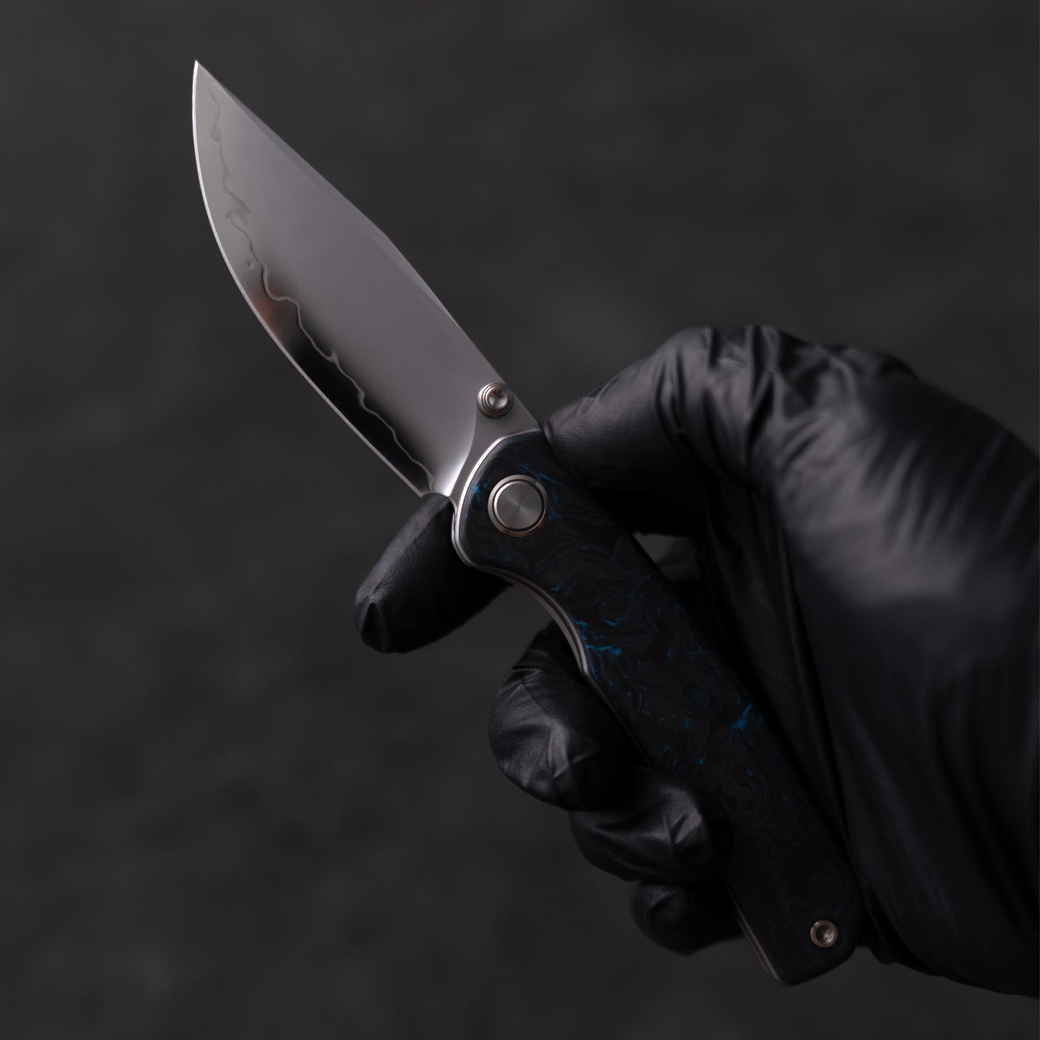 M070-SLD Folding Knife(3.07''+SLD Magic+Carbon fibre)-Liner Lock-thumb stud-OLITANS