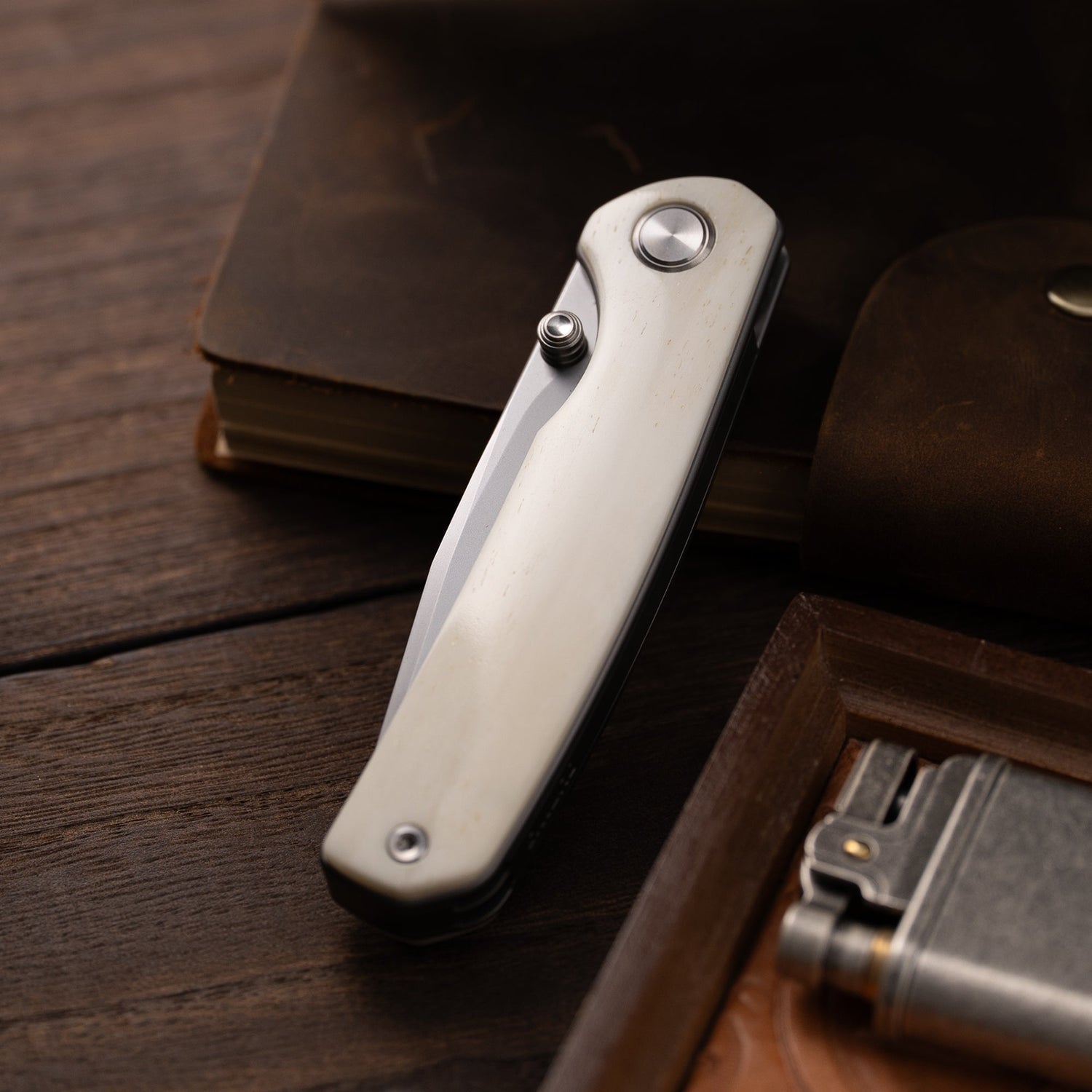 M070-SLD Folding Knife(3.07''+SLD Magic+Cow bone)-Liner Lock-thumb stud-OLITANS